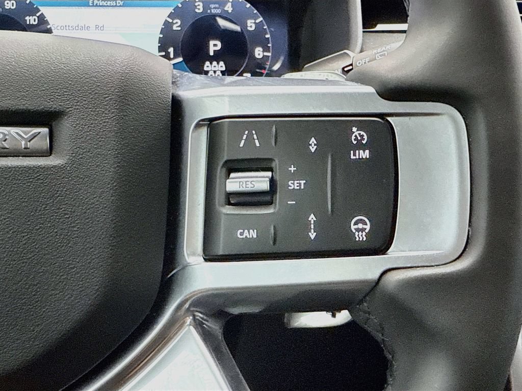 Certified 2025 Land Rover Discovery S AWD/4WD image 12