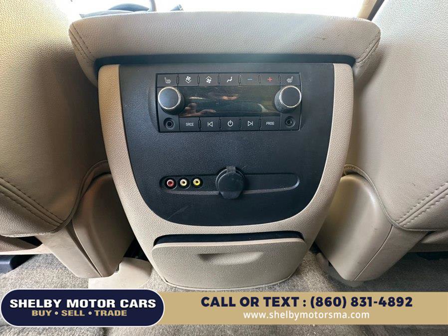 Used 2013 Chevrolet Tahoe LTZ image 15