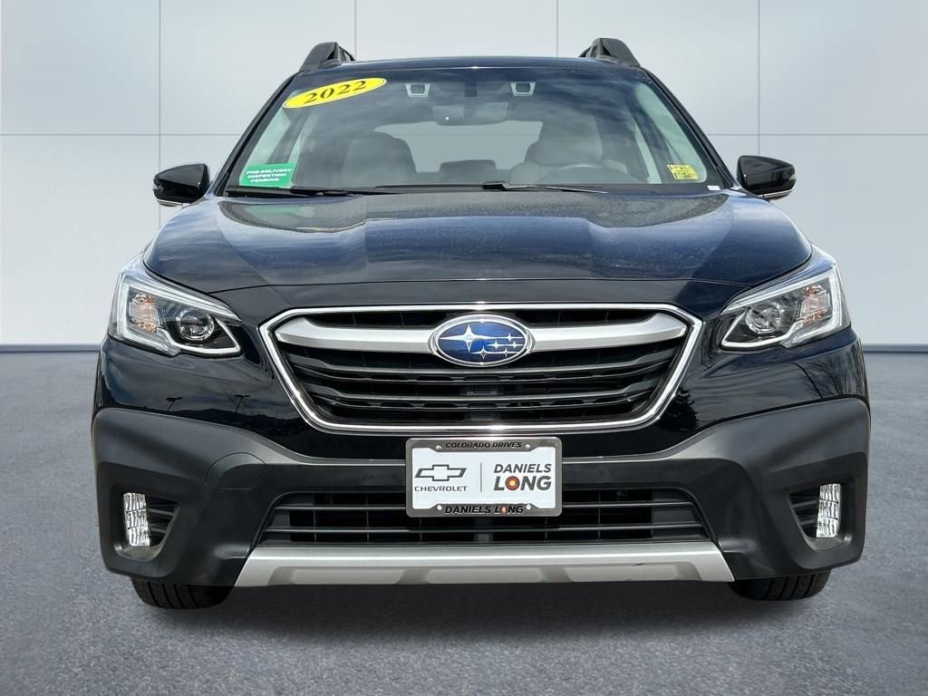 Used 2022 Subaru Outback Limited XT image 3