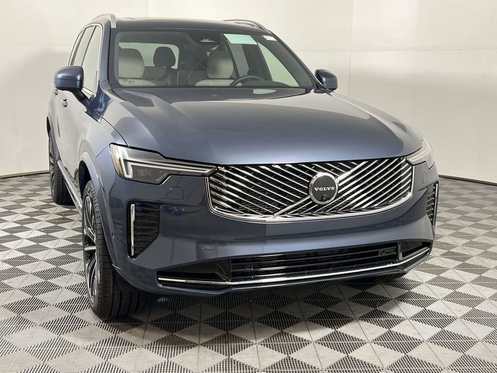 New 2026 Volvo XC90 B6 Plus w/ Protection Package Premier AWD/4WD image 3