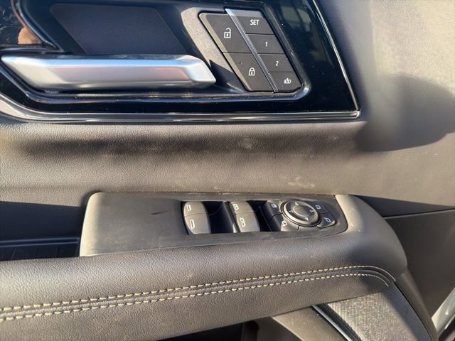 New 2026 GMC Yukon Elevation image 14