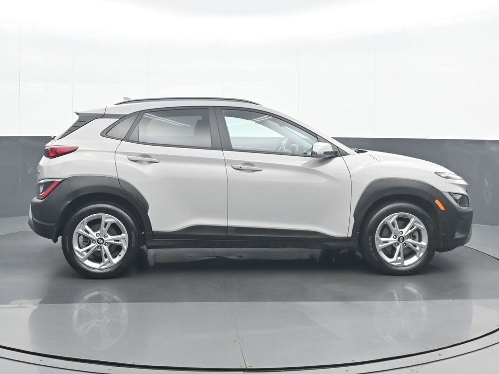 Used 2023 Hyundai Kona SEL w/ Cargo Package image 7