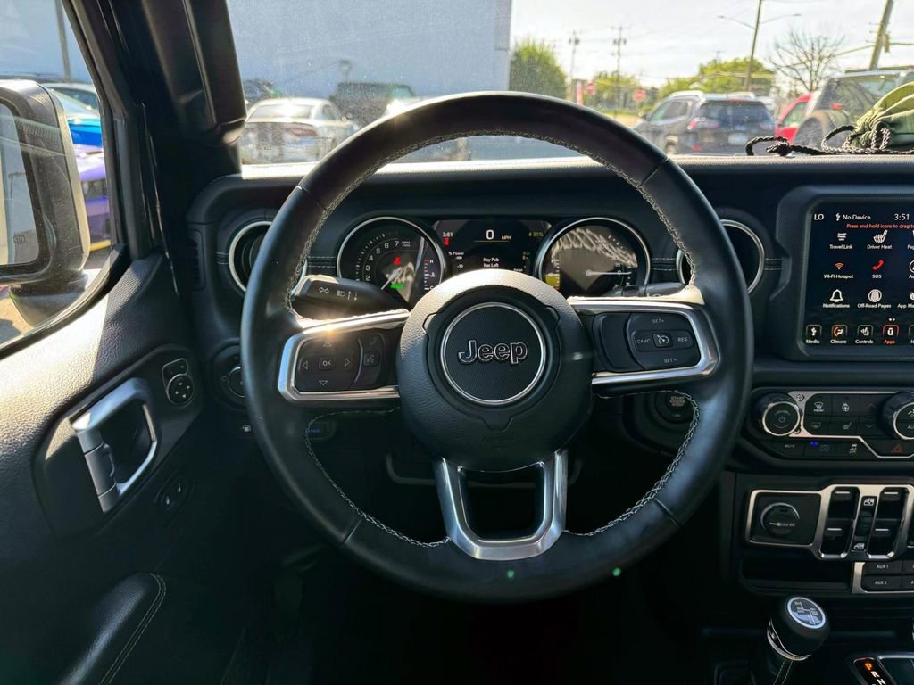 Used 2022 Jeep Wrangler Unlimited Sahara w/ Cold Weather Group image 13