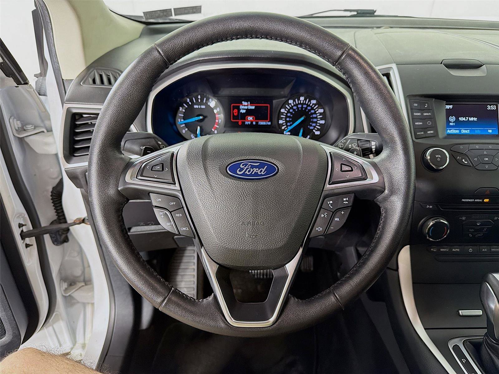 Used 2018 Ford Edge SEL w/ Class II Trailer Tow Package image 12
