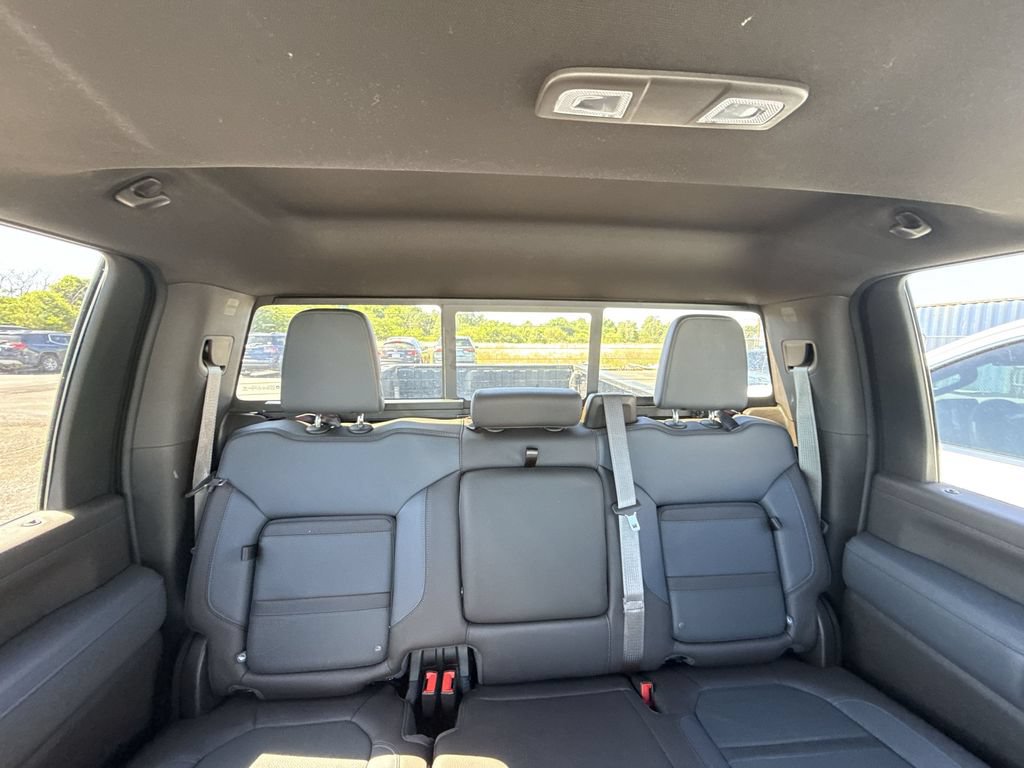 Certified 2022 GMC Sierra 3500 Denali w/ Denali Ultimate Package AWD/4WD image 11