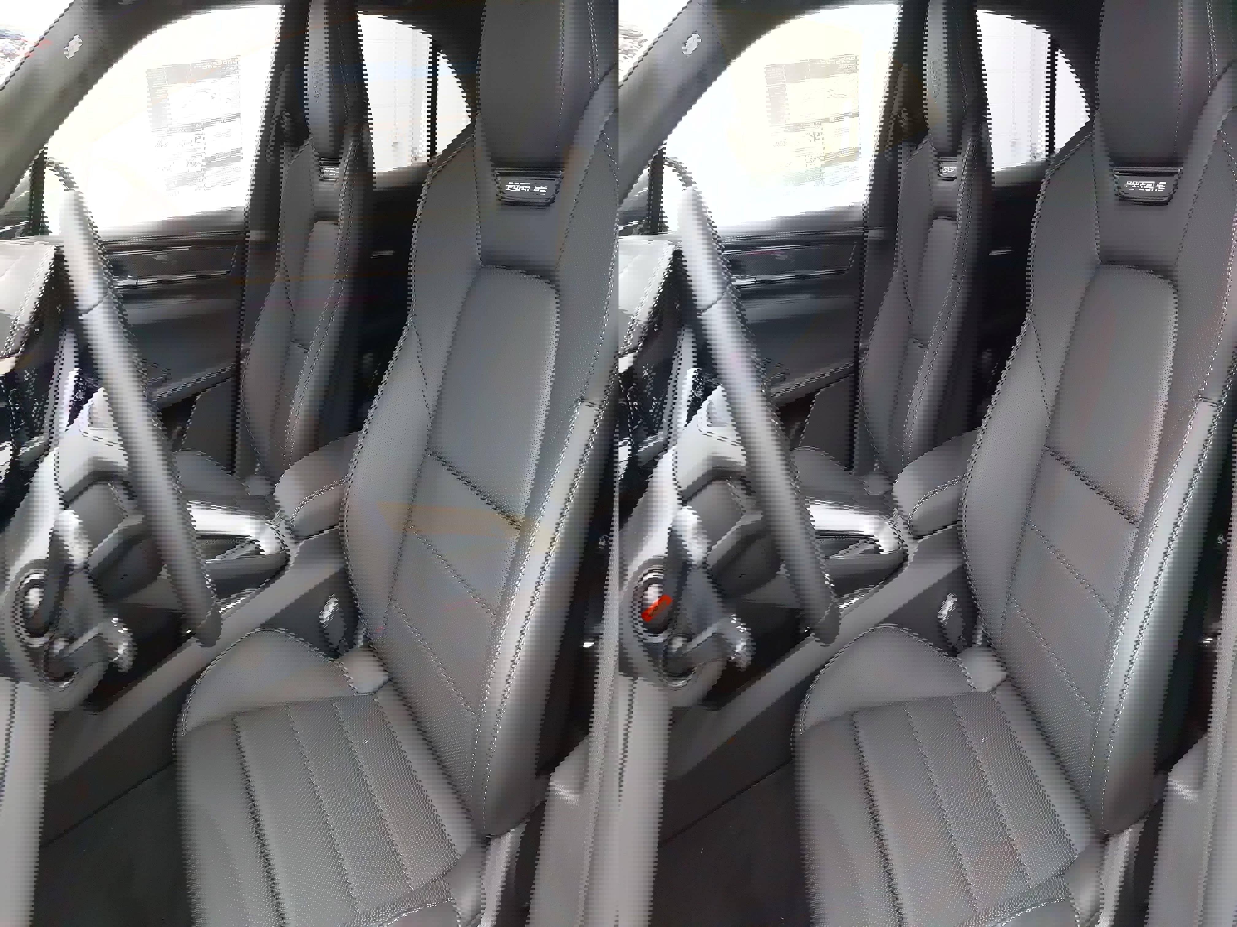 New 2025 Porsche Macan Turbo Electric image 5