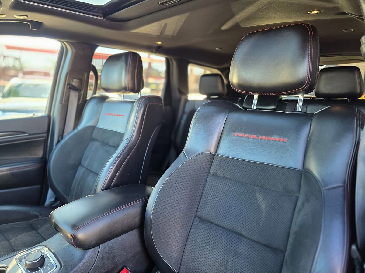 Used 2020 Jeep Grand Cherokee Trailhawk AWD/4WD image 26