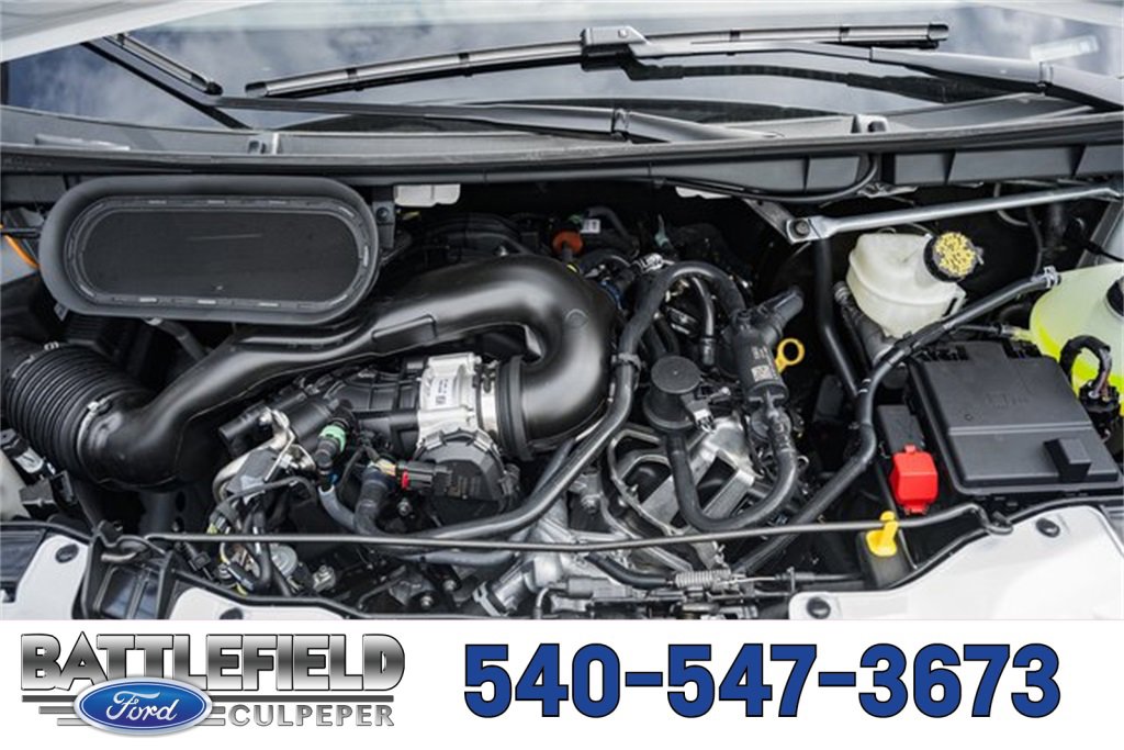 New 2025 Ford Transit 250 148 Medium Roof image 14