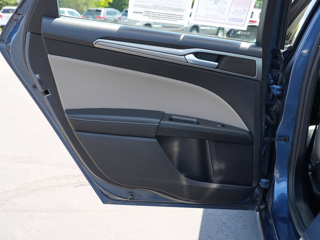 Used 2018 Ford Fusion S FWD image 20