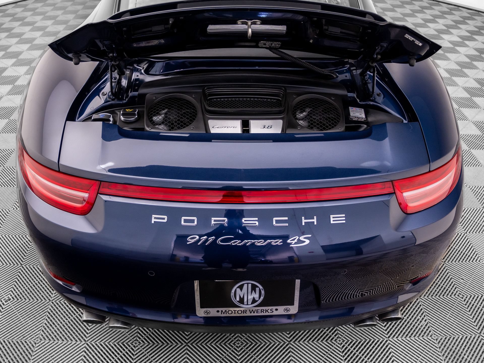 Used 2015 Porsche 911 Carrera 4S AWD/4WD image 35