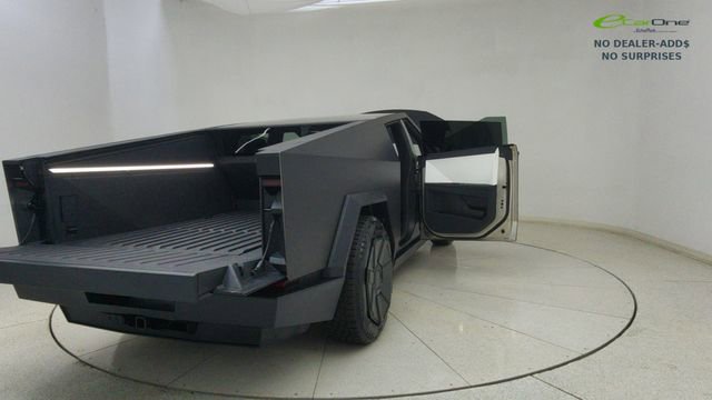 Used 2024 Tesla Cybertruck AWD Crew Cab image 69