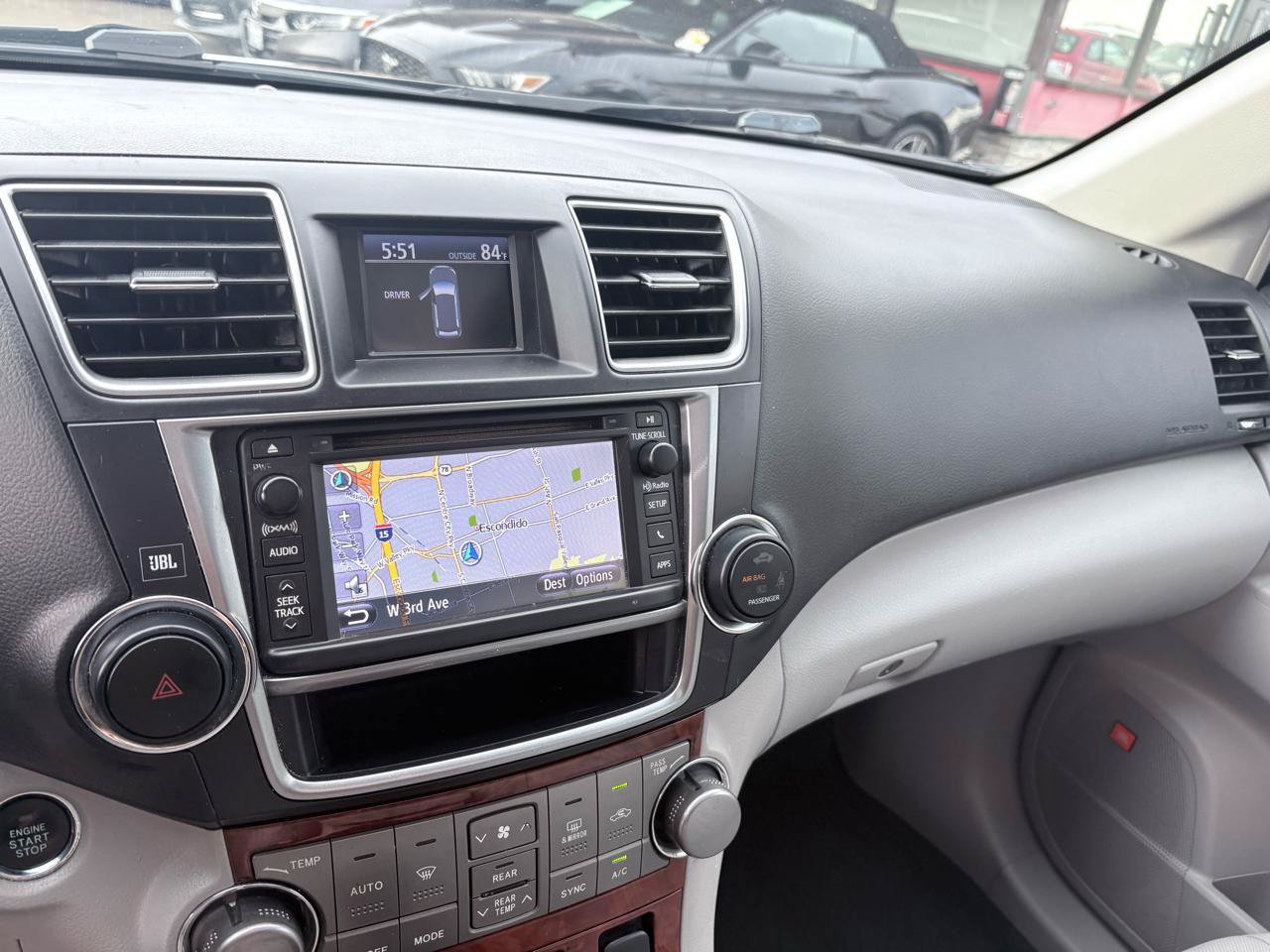 Used 2013 Toyota Highlander Limited AWD/4WD image 7