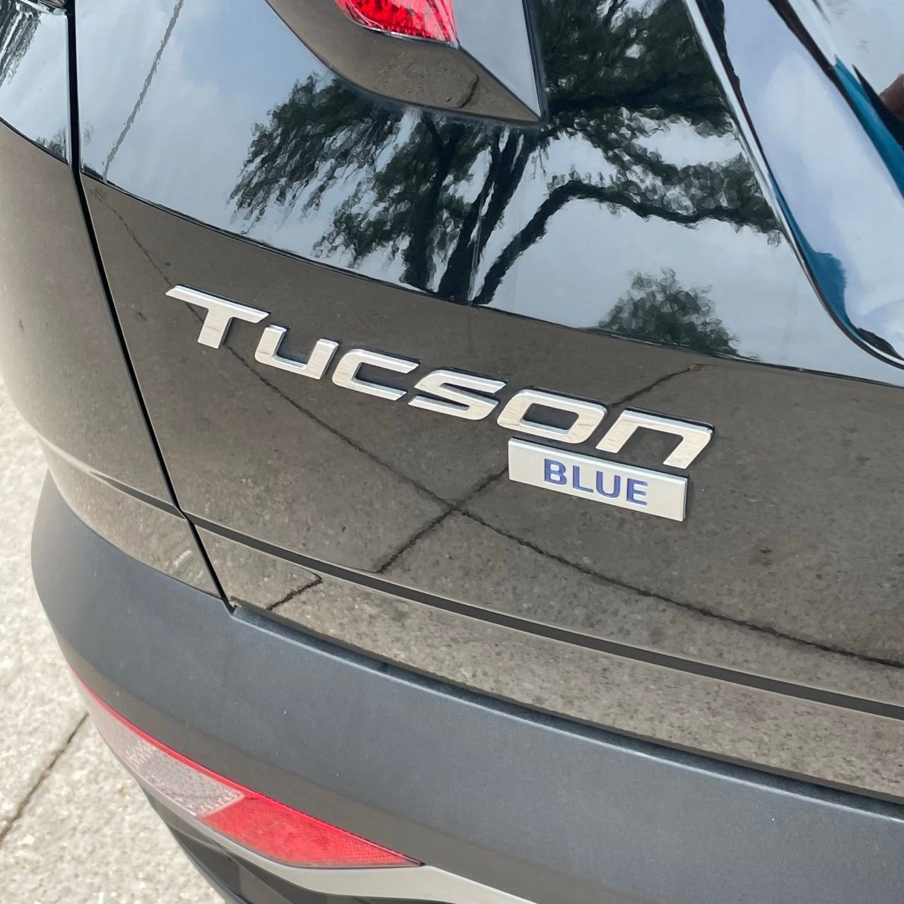 Used 2024 Hyundai Tucson Blue image 6