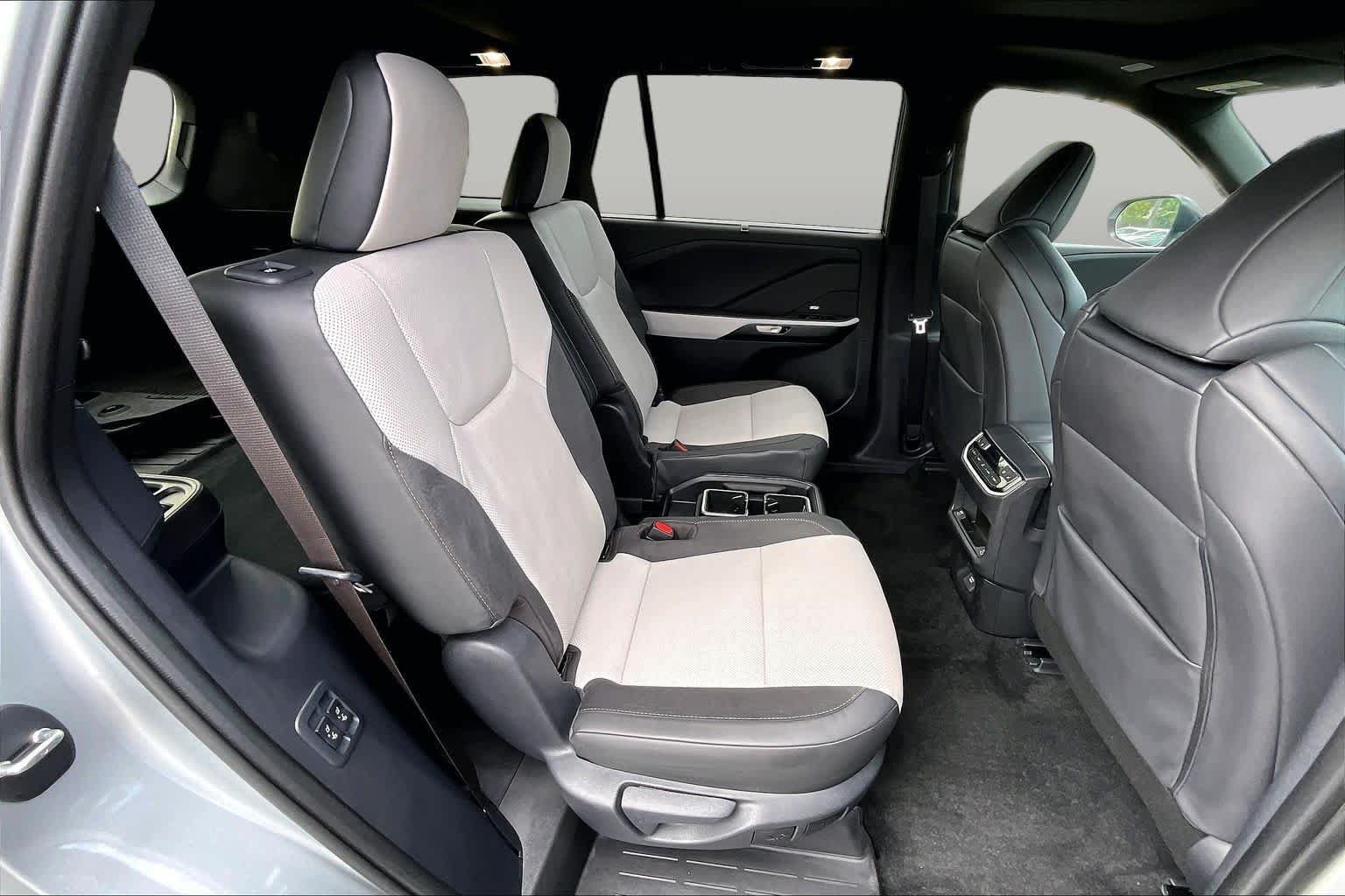 Certified 2026 Lexus TX 500h AWD w/ Technology Package image 19