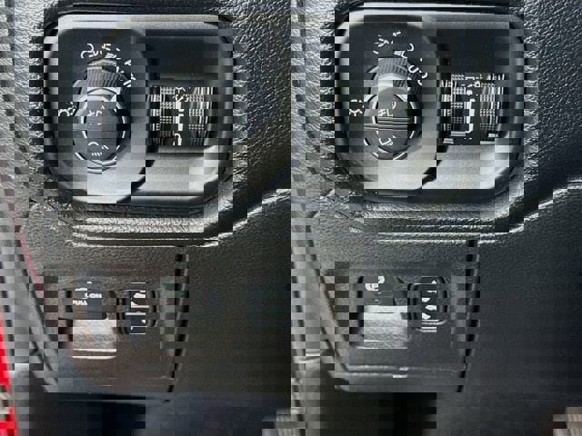 Used 2020 RAM 1500 Laramie image 10