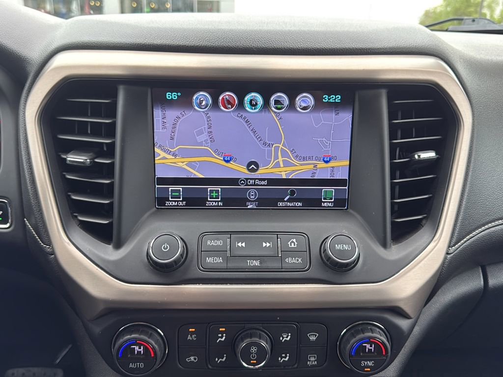 Used 2017 GMC Acadia Denali w/ Technology Package FWD image 21