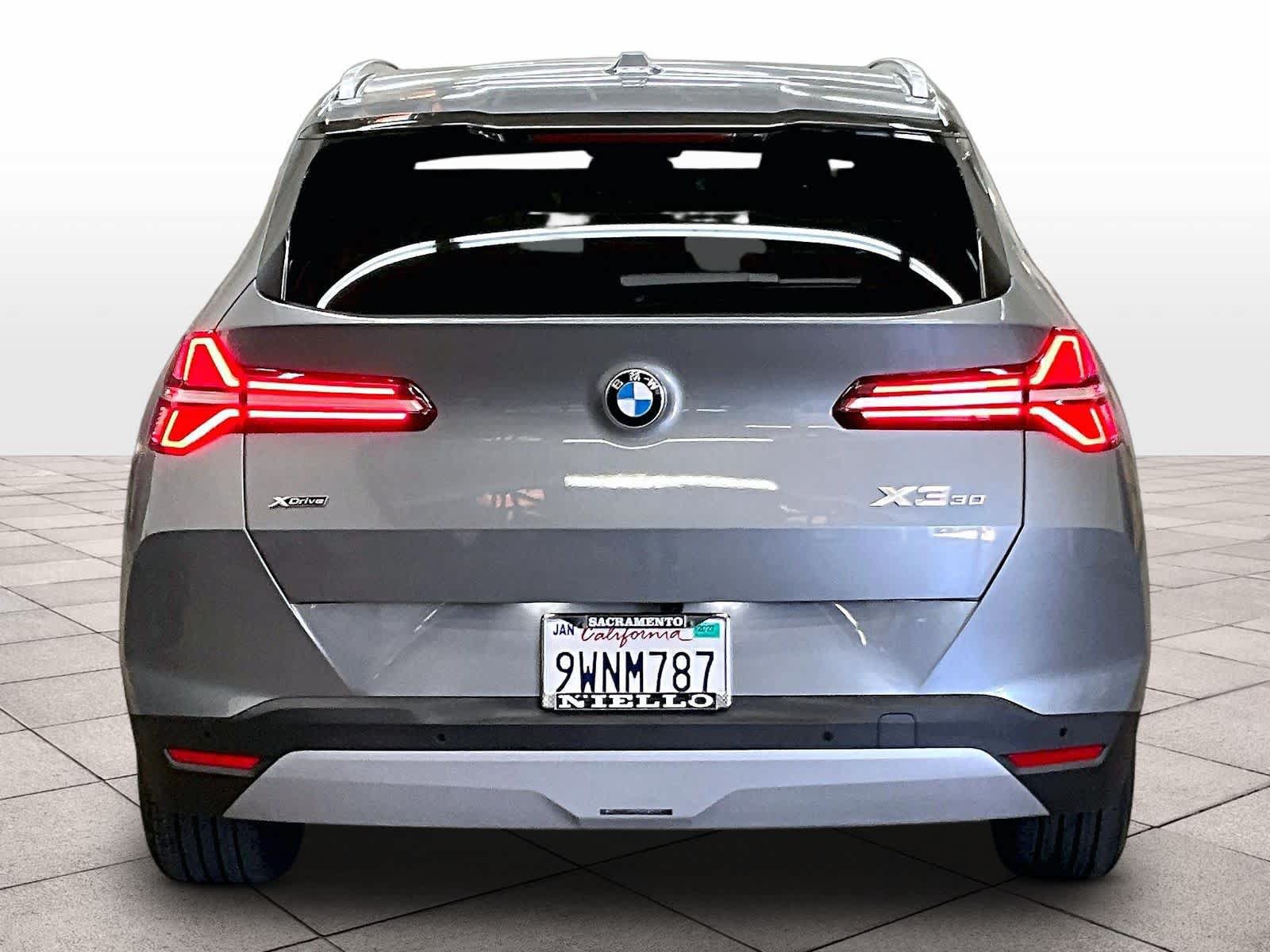 Used 2026 BMW X3 xDrive30i w/ Premium Package AWD/4WD image 7