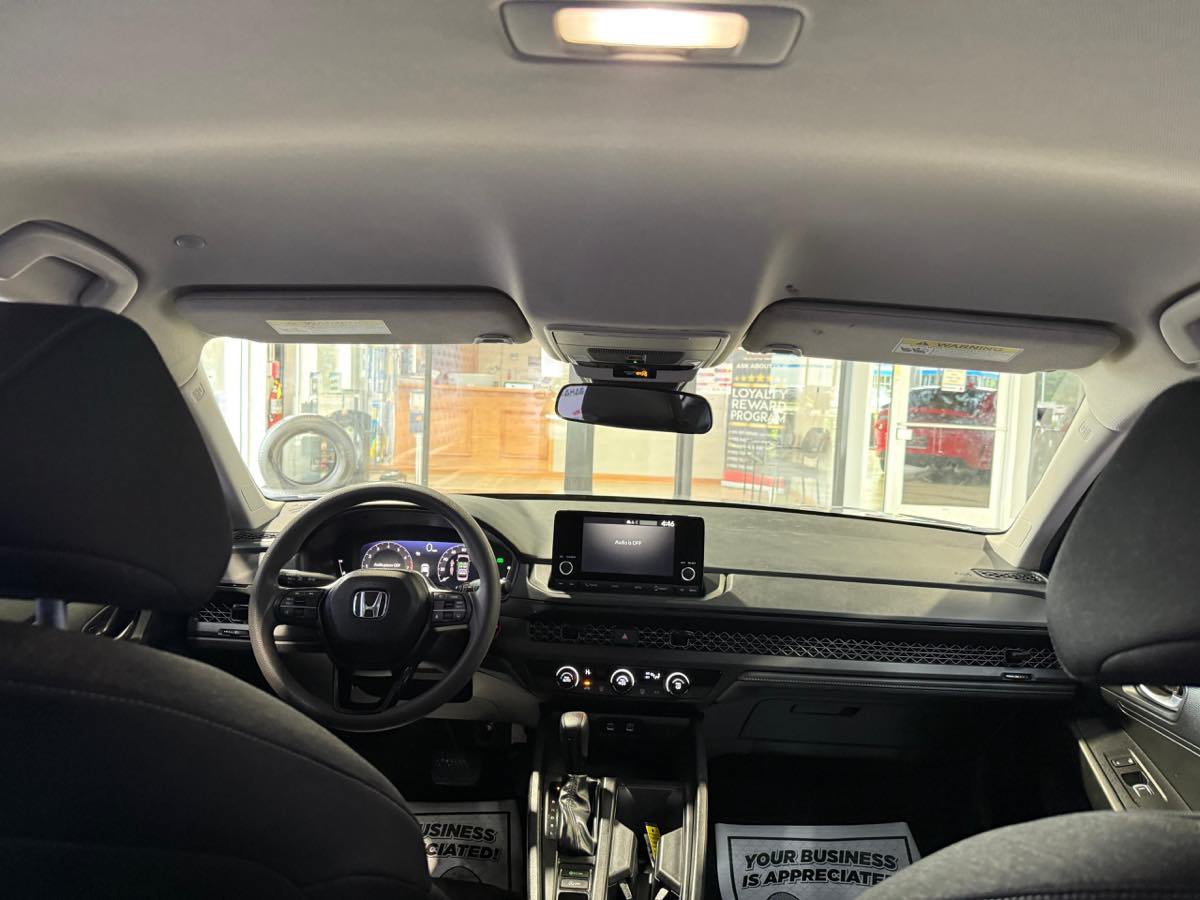 Used 2025 Honda Accord LX image 22
