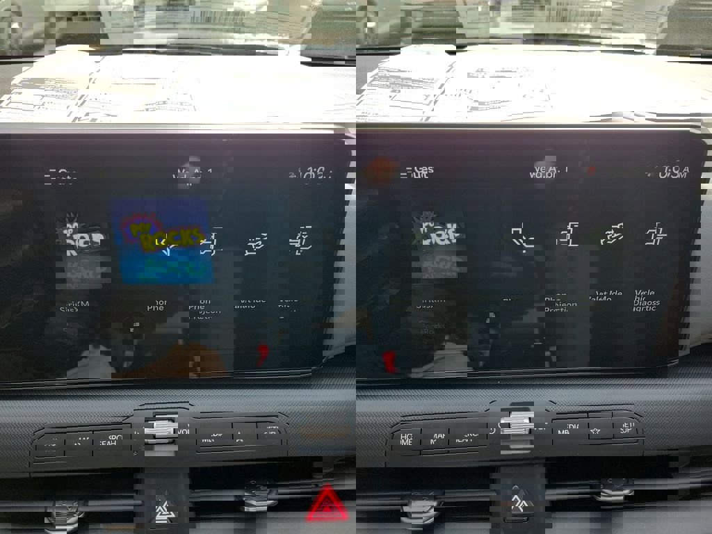 New 2026 Kia K4 LXS image 29