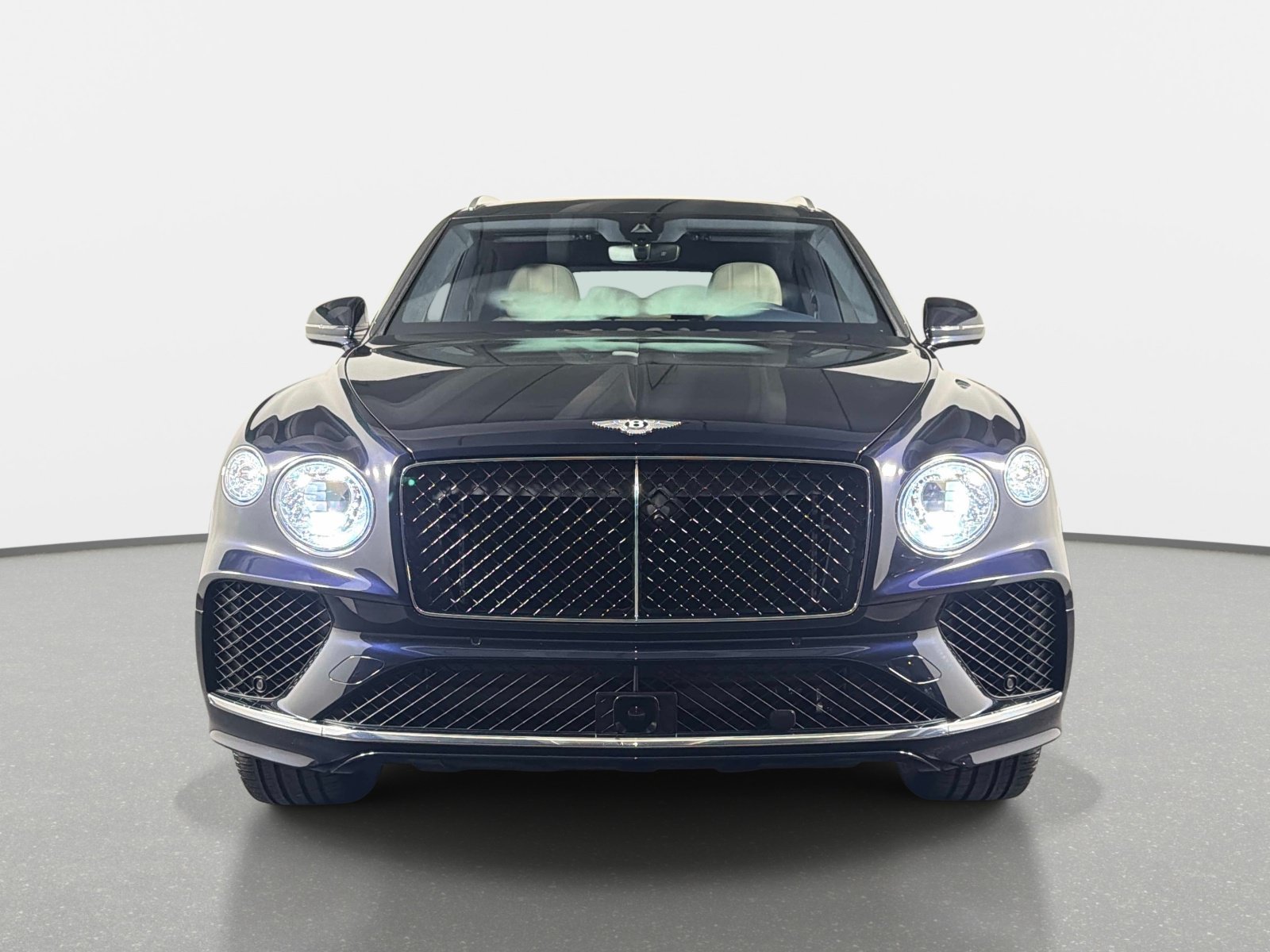 Used 2024 Bentley Bentayga AWD/4WD image 8