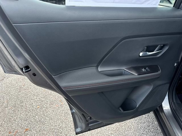 New 2025 Nissan Kicks SR image 14