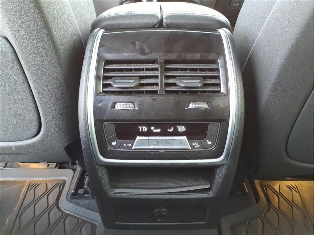 Used 2022 BMW X5 xDrive40i AWD/4WD image 28