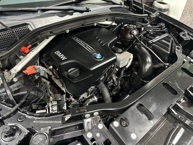 Used 2016 BMW X4 xDrive28i AWD/4WD image 9