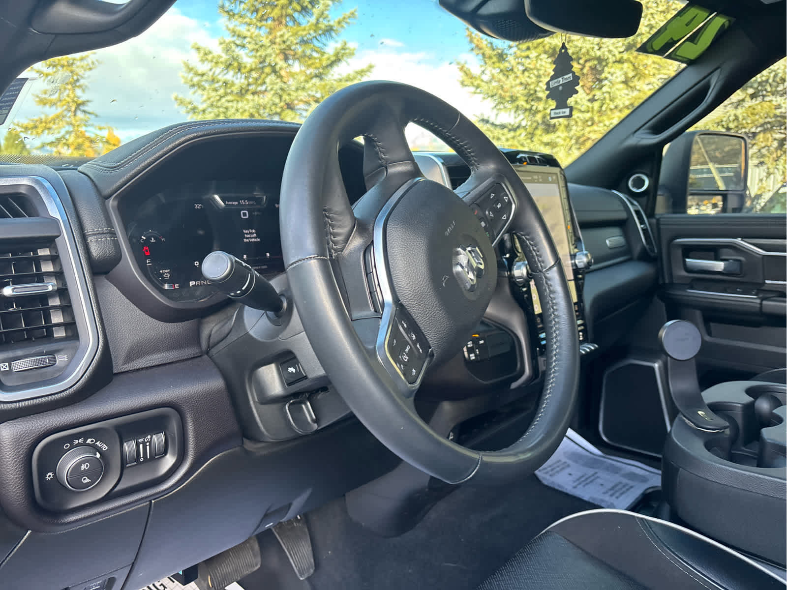 Used 2024 RAM 3500 Laramie w/ Night Edition image 22