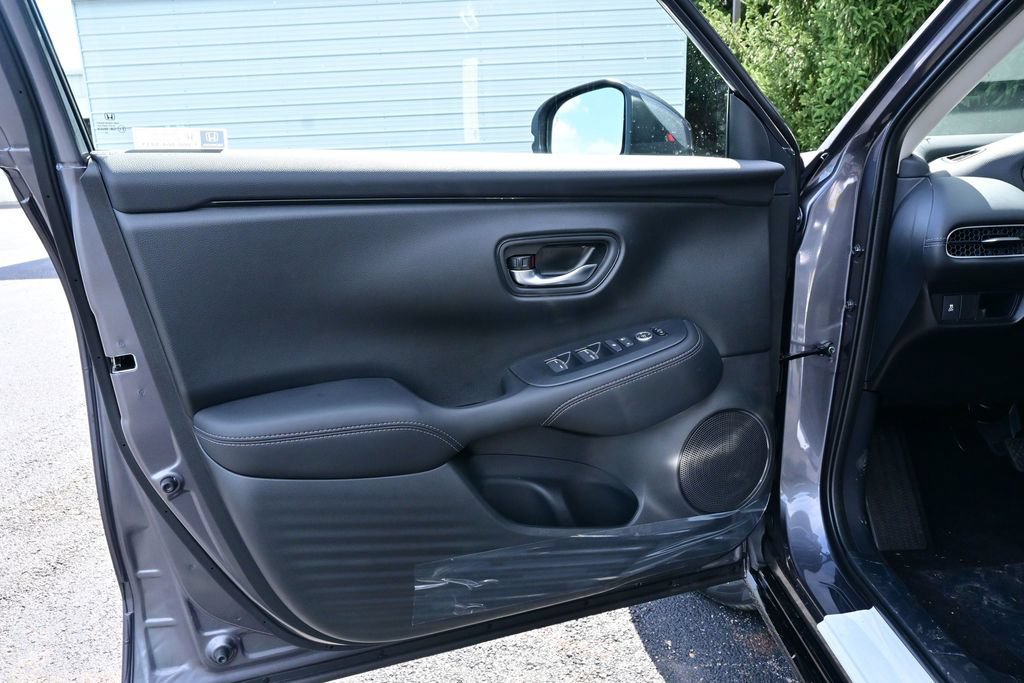 New 2027 Honda HR-V EX-L image 8