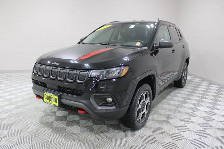Used 2022 Jeep Compass Trailhawk w/ Trailhawk Convenience Group image 6