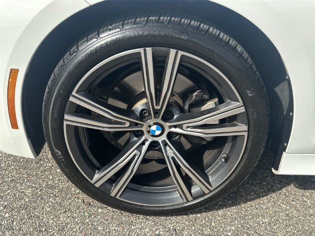 Certified 2023 BMW 330i xDrive Sedan w/ Premium Package AWD/4WD image 27
