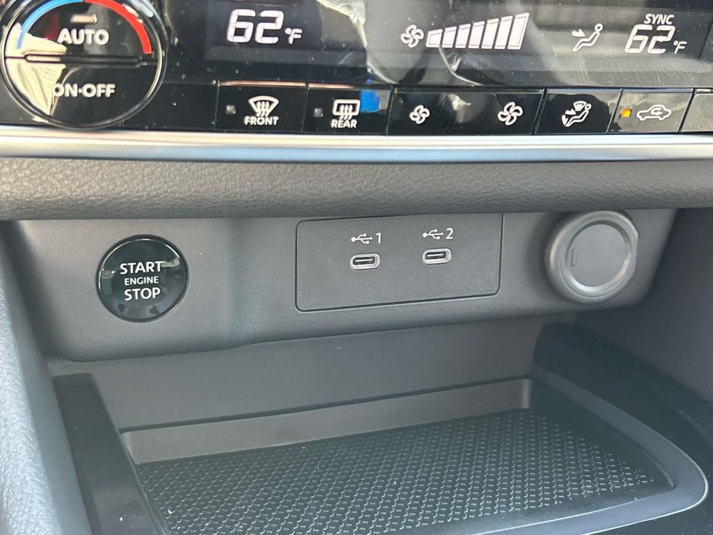 New 2026 Nissan Rogue SV FWD image 31
