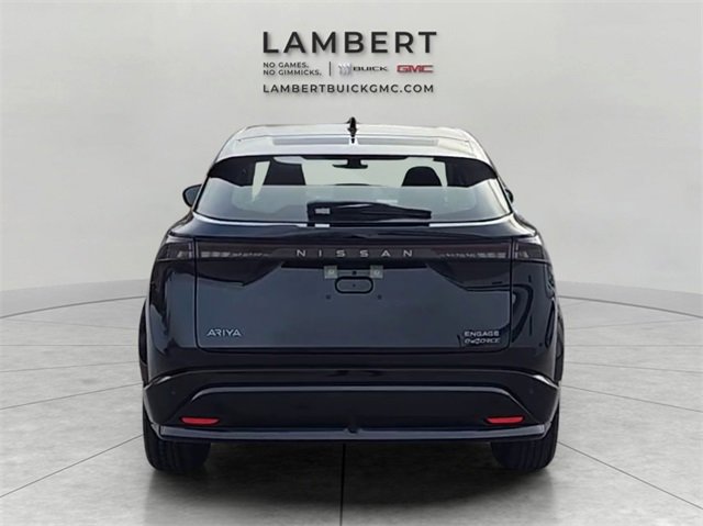 Used 2023 Nissan Ariya AWD image 7