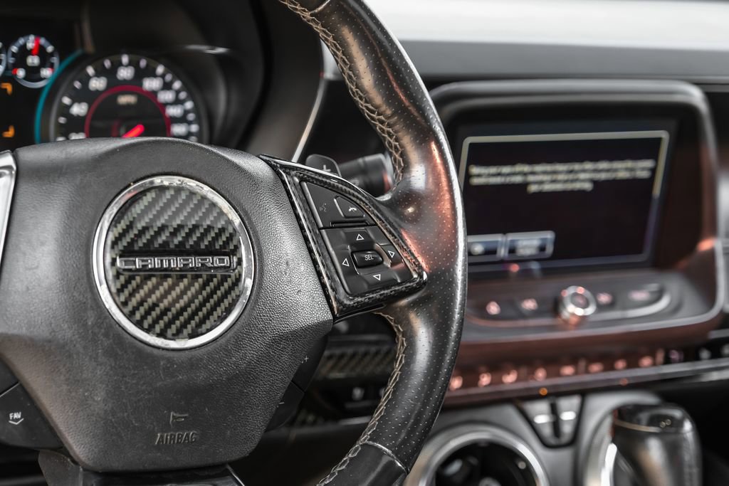 Used 2016 Chevrolet Camaro SS image 15