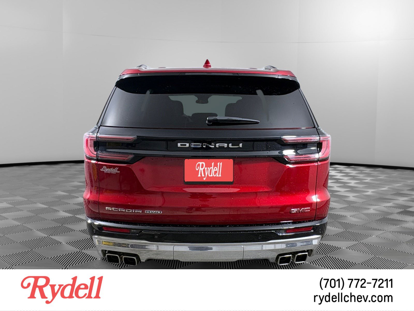 Used 2025 GMC Acadia Denali w/ LPO, Floor Liner Package image 4