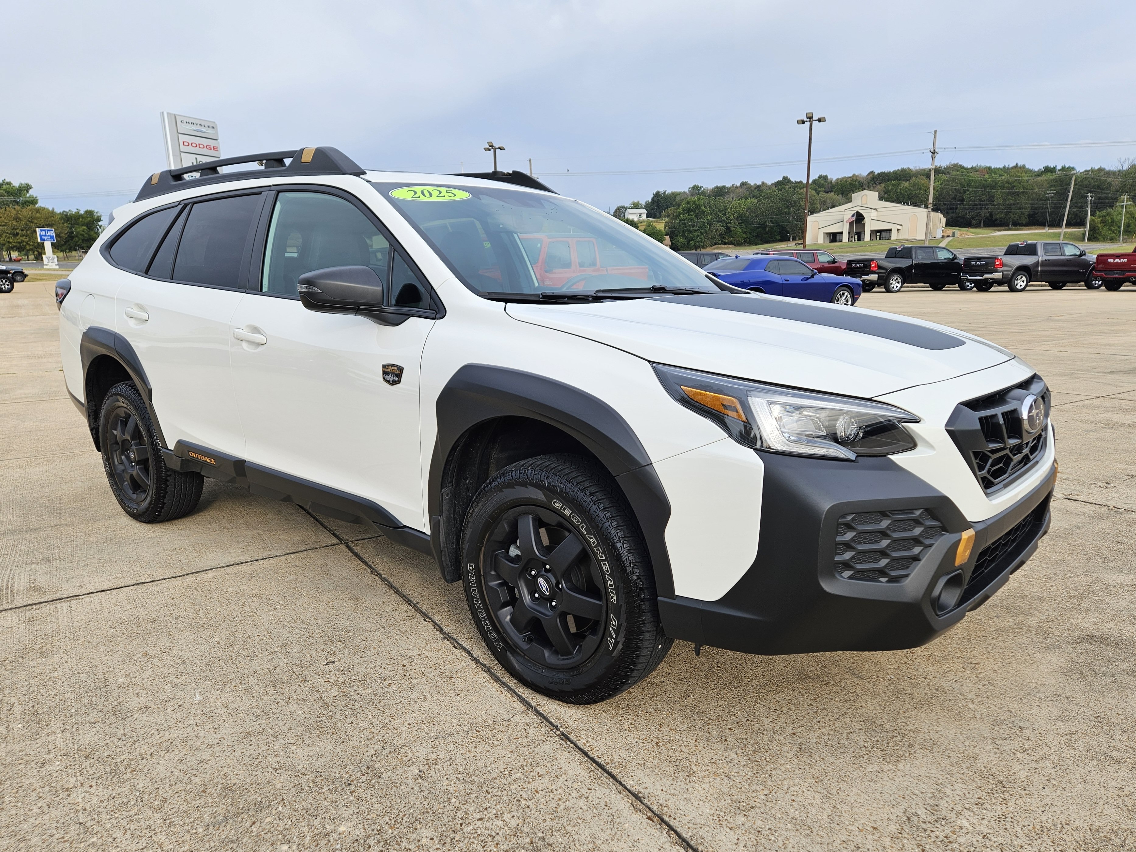 Used 2025 Subaru Outback Wilderness AWD/4WD image 8