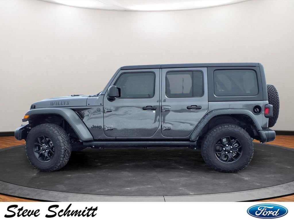 Used 2024 Jeep Wrangler Willys image 2