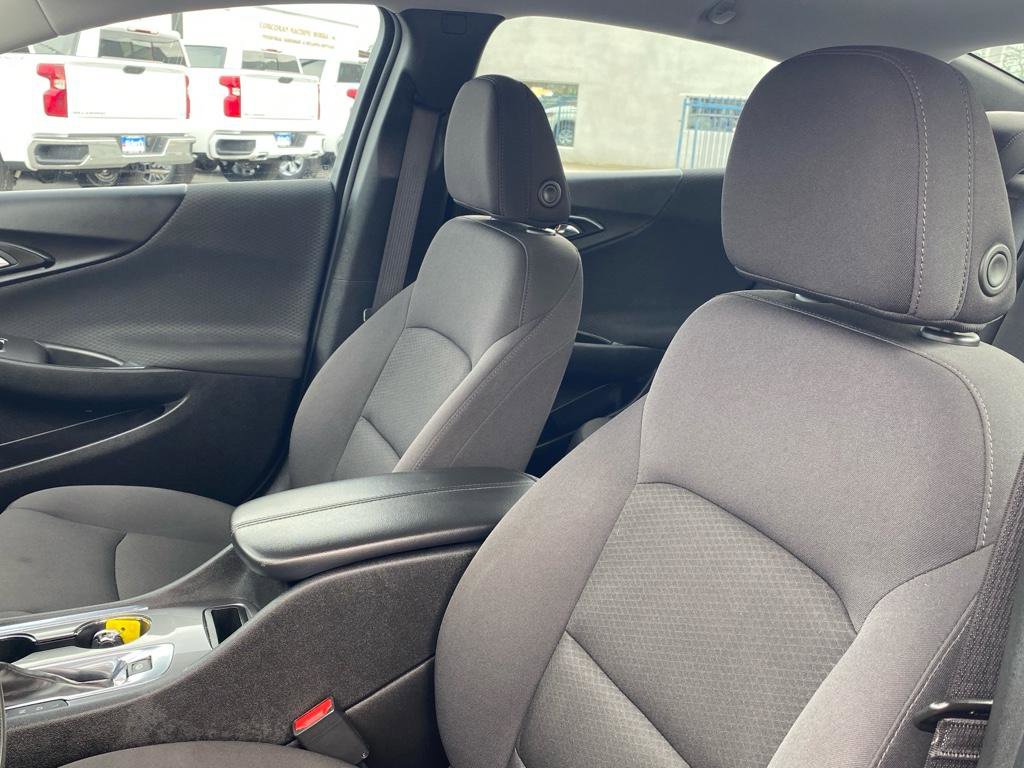 Used 2022 Chevrolet Malibu LT image 27