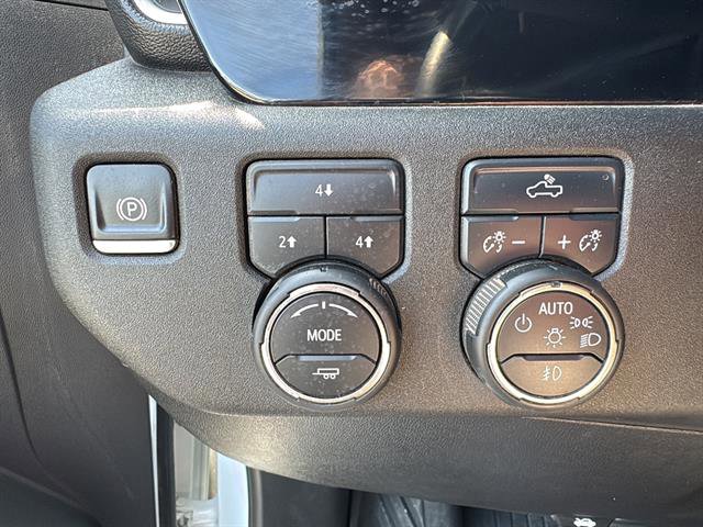 Used 2025 Chevrolet Silverado 2500 LT AWD/4WD image 18