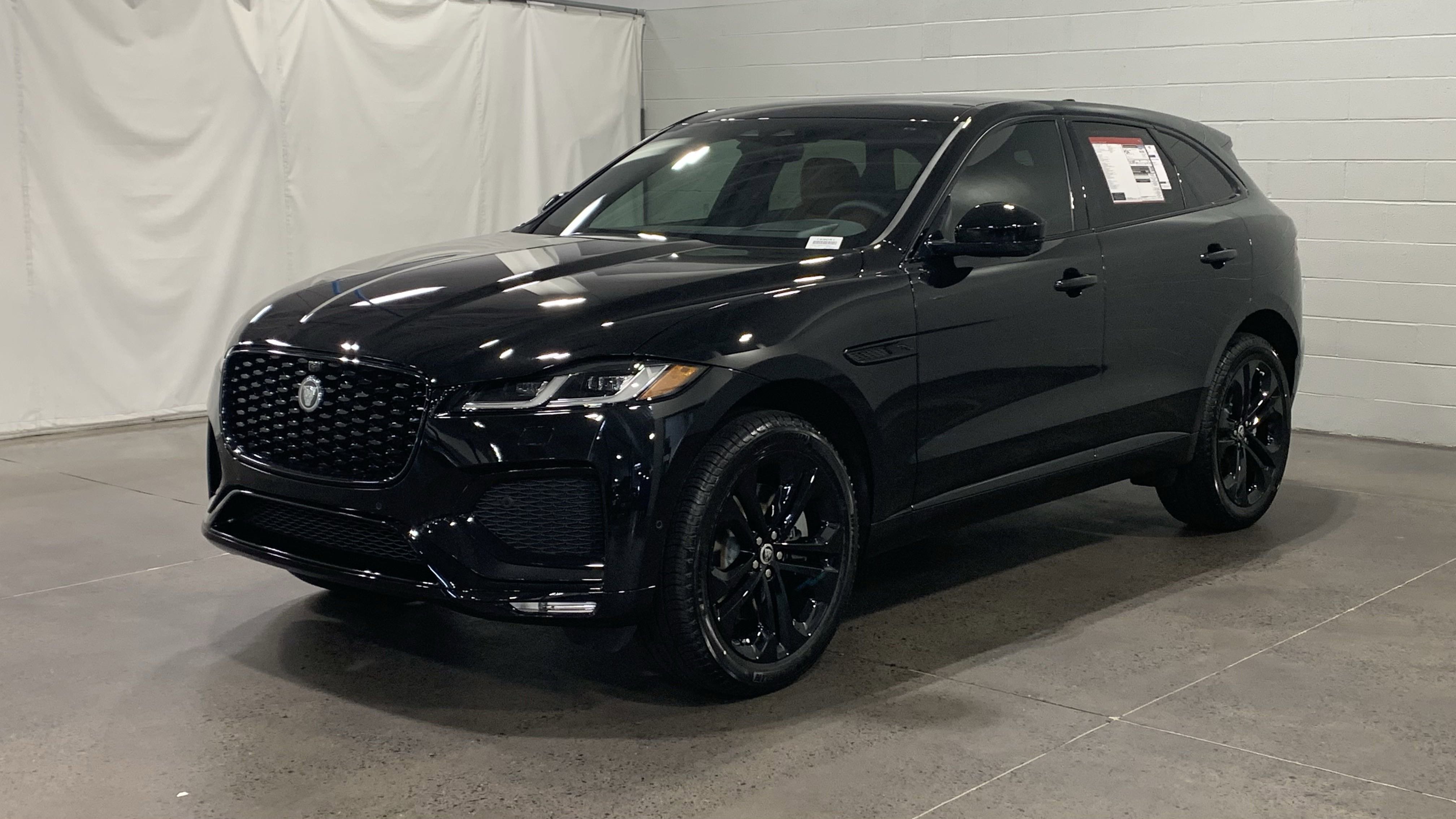New 2026 Jaguar F-PACE R-Dynamic S image 1