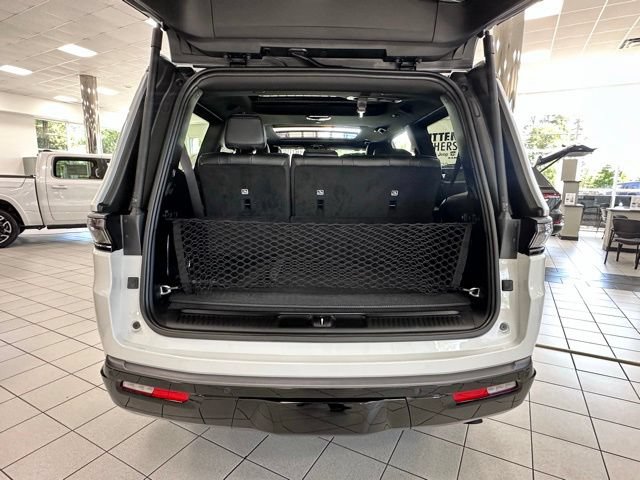 New 2026 Jeep Grand Wagoneer Limited w/ Premium Group II AWD/4WD image 12