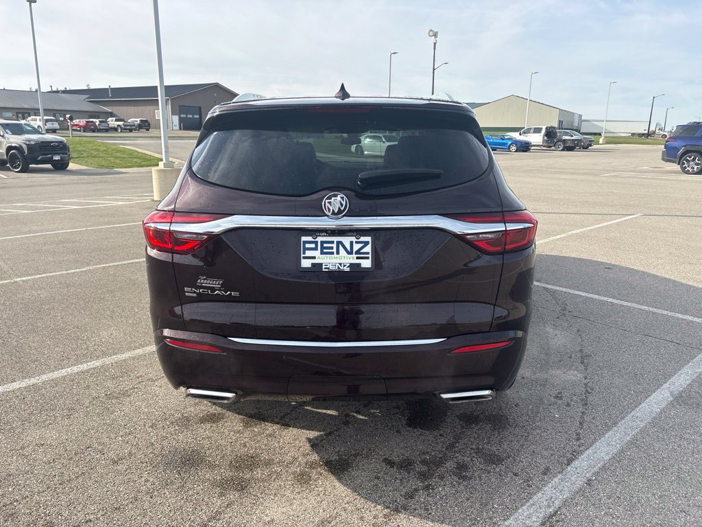 Used 2021 Buick Enclave Avenir w/ Avenir Technology Package AWD/4WD image 6