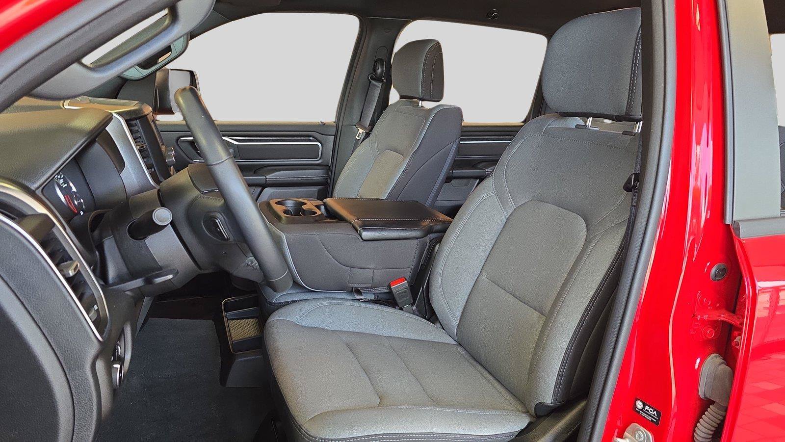 Used 2024 RAM 1500 Big Horn AWD/4WD image 11