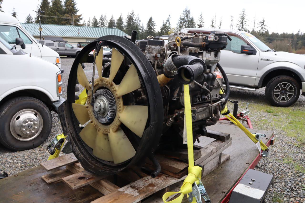 Used 2009 Ford F550 4x4 Crew Cab Super Duty image 18