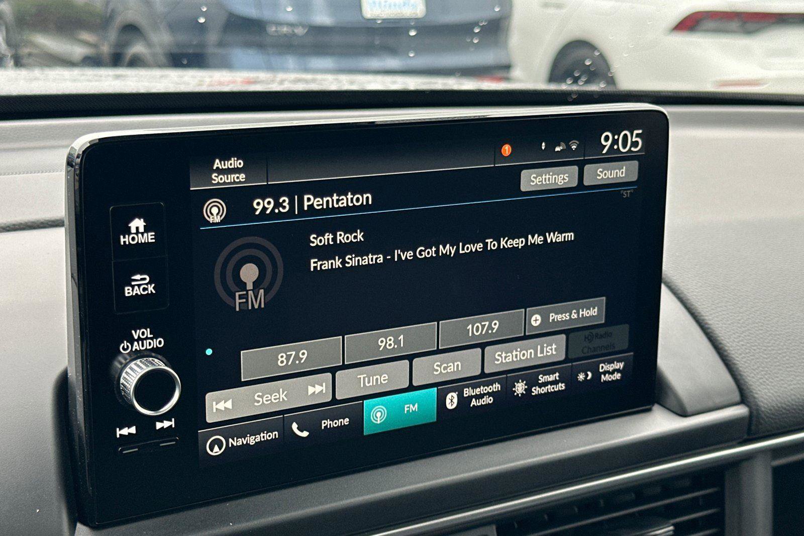 New 2025 Honda Pilot Touring image 22