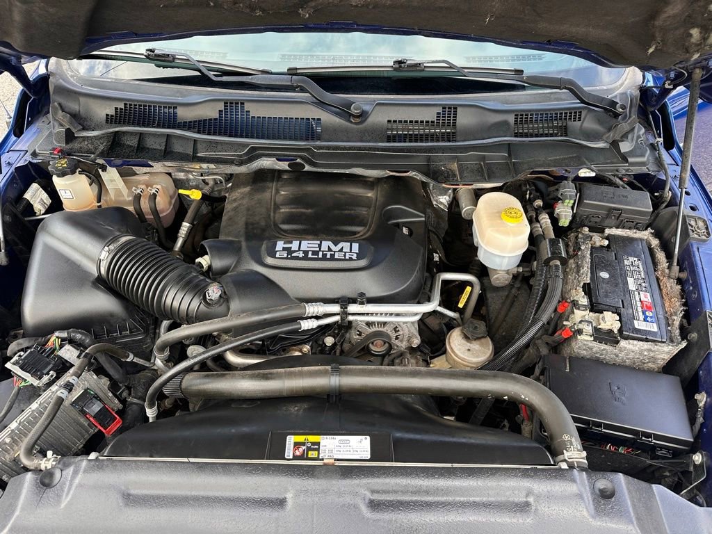 Used 2016 RAM 2500 Tradesman w/ Chrome Appearance Group image 23