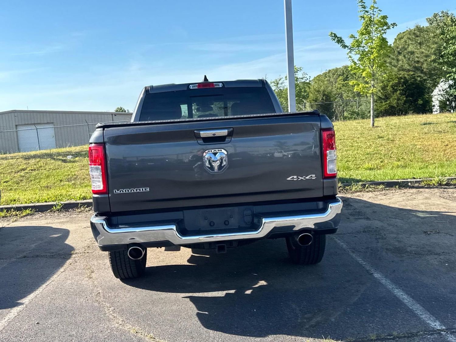 Used 2019 RAM 1500 Laramie w/ Off Road Group AWD/4WD image 8
