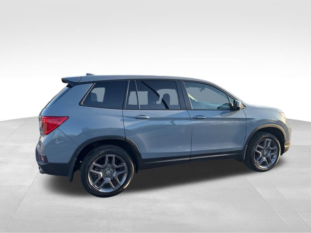 Used 2023 Honda Passport EX-L image 9