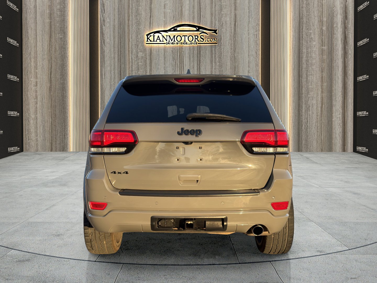 Used 2020 Jeep Grand Cherokee Altitude image 6