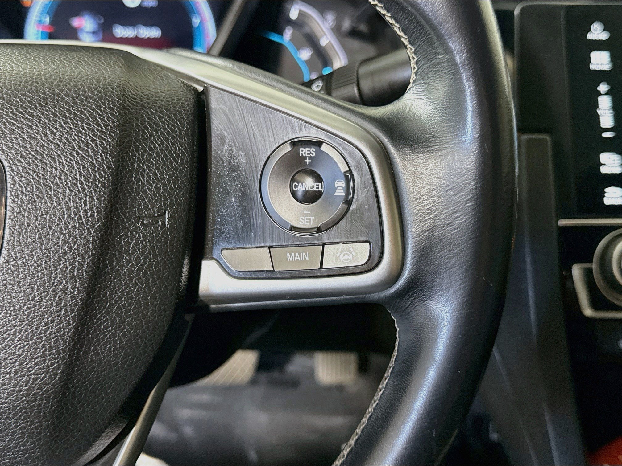 Used 2016 Honda Civic Touring image 15